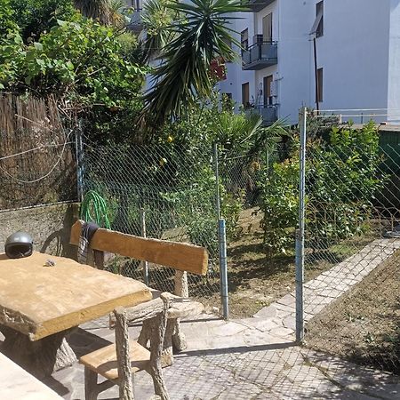 Rachele Guest House La Spezia Bagian luar foto