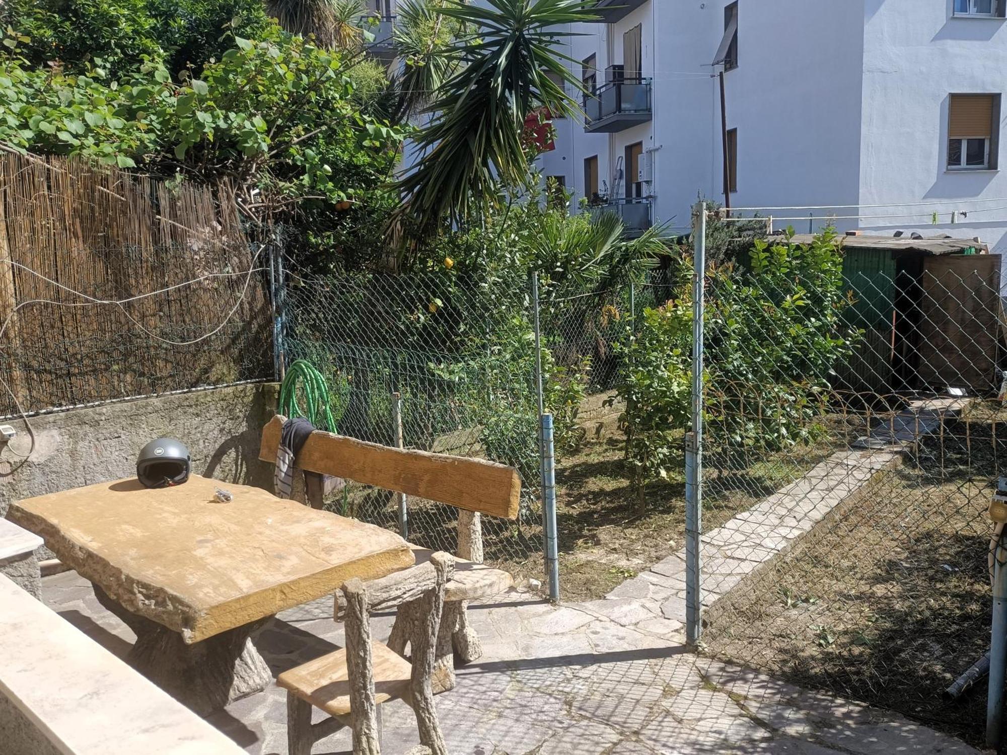 Rachele Guest House La Spezia Bagian luar foto